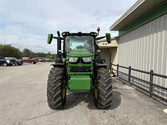 Image of John Deere 6R 145 equipment image 4