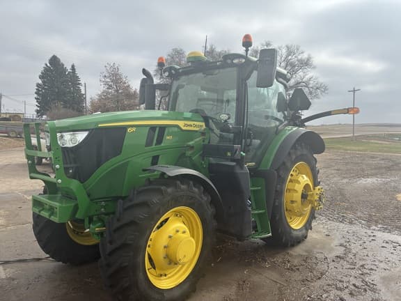 Image of John Deere 6R 145 equipment image 4
