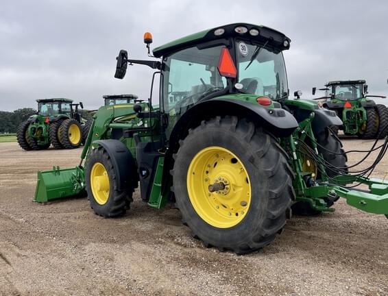 Image of John Deere 6R 155 equipment image 4
