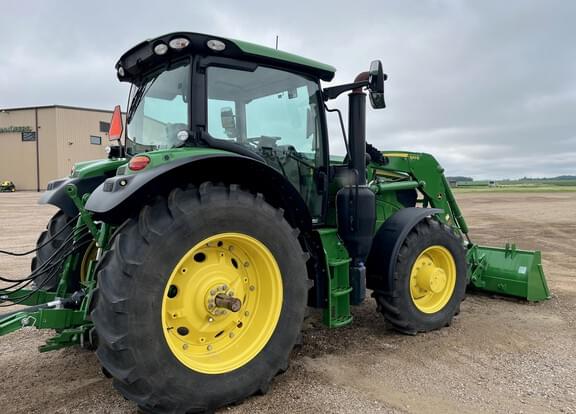 Image of John Deere 6R 155 equipment image 3