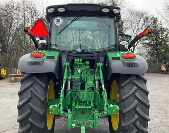 Image of John Deere 6R 155 equipment image 4