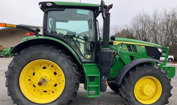Image of John Deere 6R 155 equipment image 2