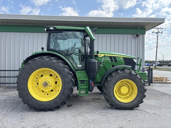 Image of John Deere 6R 155 equipment image 4