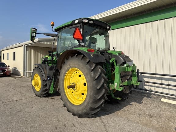 Image of John Deere 6R 155 equipment image 4
