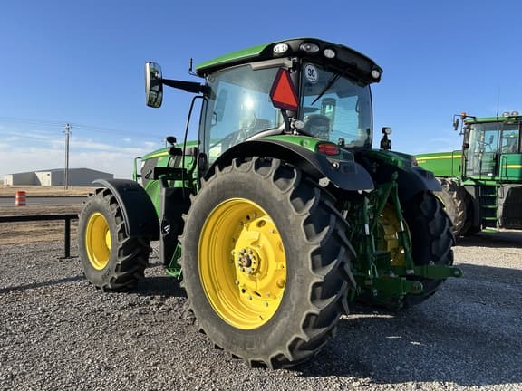 Image of John Deere 6R 155 equipment image 2