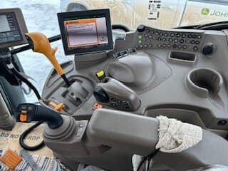Image of John Deere 6R 155 equipment image 1