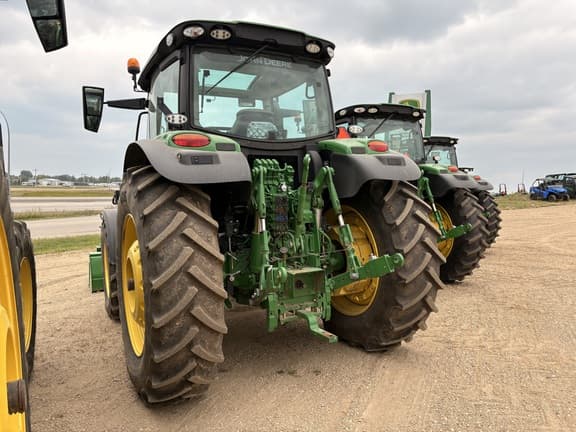 Image of John Deere 6R 155 equipment image 3