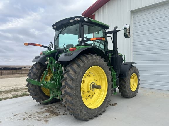 Image of John Deere 6R 175 equipment image 2