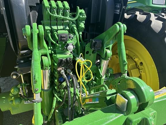 Image of John Deere 6R 175 equipment image 3