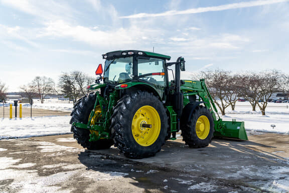 Image of John Deere 6R 175 equipment image 4