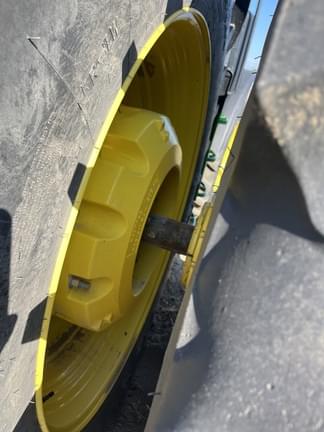 Image of John Deere 6R 195 equipment image 4