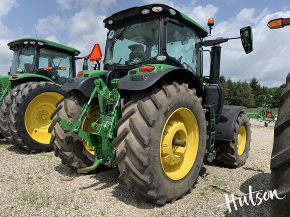 Image of John Deere 6R 230 equipment image 3