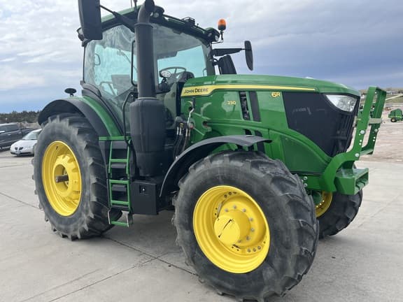Image of John Deere 6R 230 equipment image 1