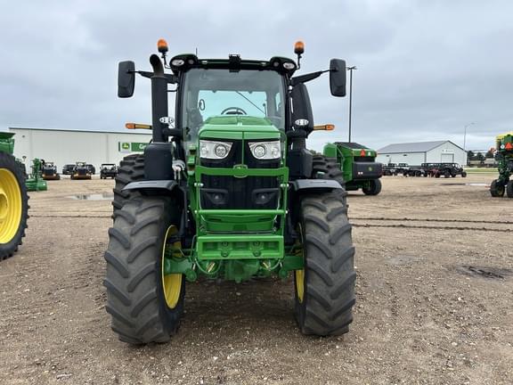 Image of John Deere 6R 230 equipment image 3