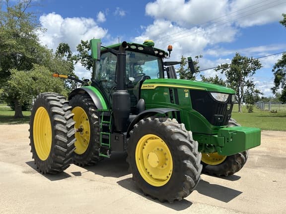 Image of John Deere 6R 230 equipment image 3