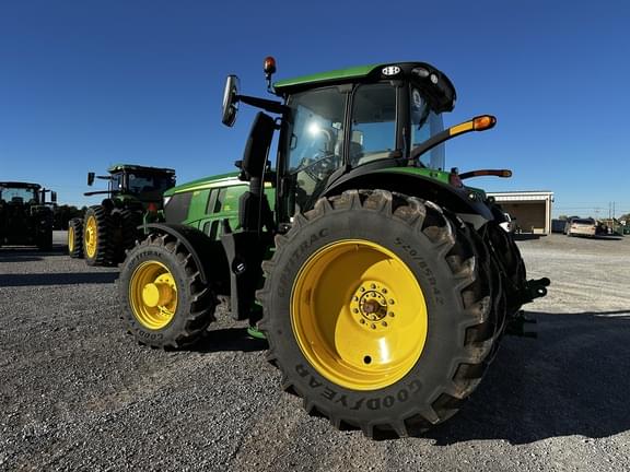 Image of John Deere 6R 250 equipment image 3