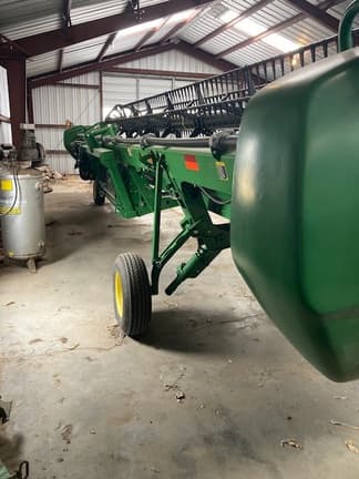 Image of John Deere 735D equipment image 3