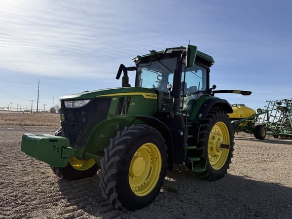 Image of John Deere 7R 210 Primary image