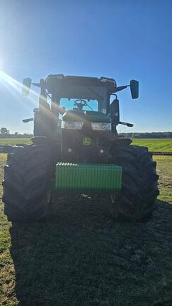 Image of John Deere 7R 230 equipment image 1