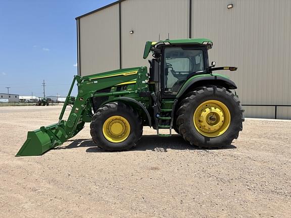 Image of John Deere 7R 230 equipment image 1