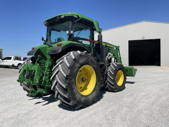 Image of John Deere 7R 230 equipment image 4