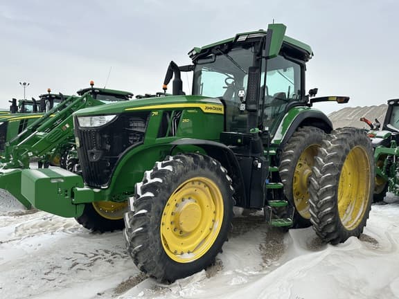 Image of John Deere 7R 250 equipment image 3
