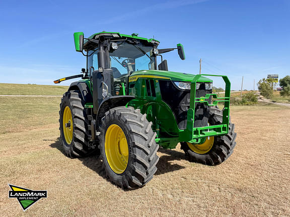 Image of John Deere 7R 250 equipment image 2