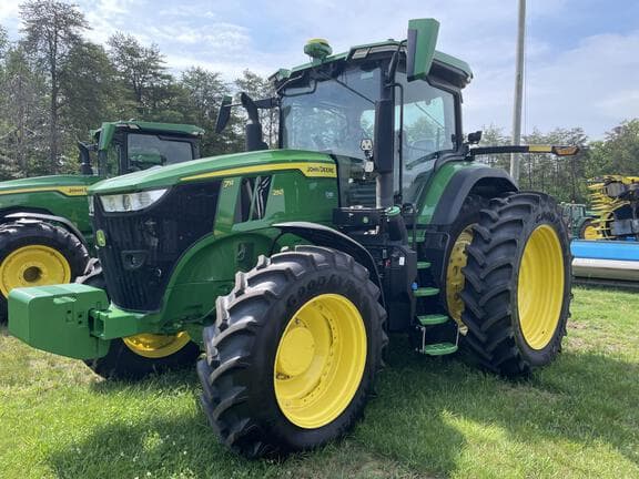 Image of John Deere 7R 250 Primary image