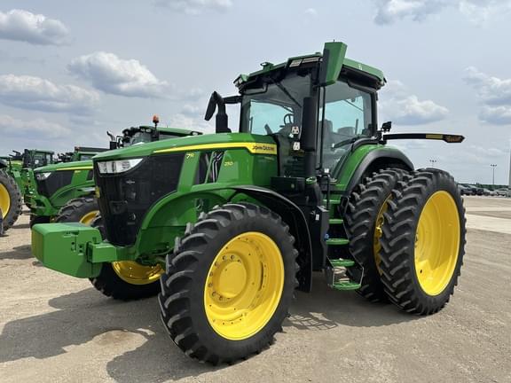 Image of John Deere 7R 250 equipment image 1