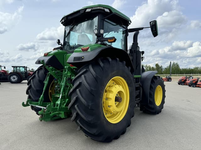 Image of John Deere 7R 310 equipment image 2
