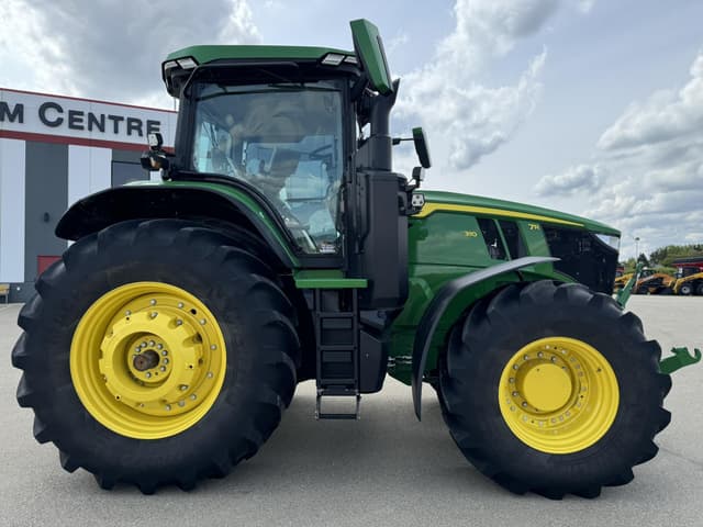 Image of John Deere 7R 310 equipment image 1