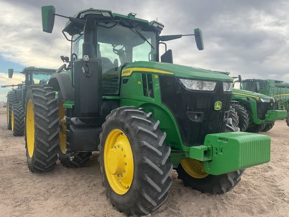 Image of John Deere 7R 310 equipment image 1