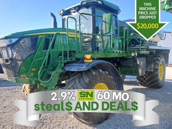 2023 John Deere 800R Equipment Image0