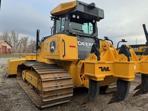 Image of John Deere 850L equipment image 1