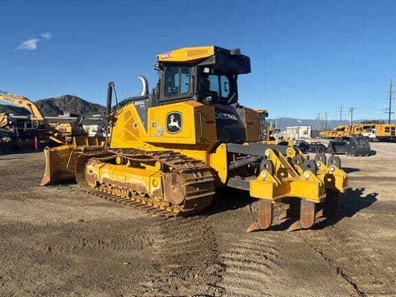 Image of John Deere 850L equipment image 2