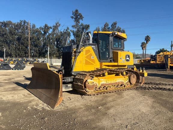 Image of John Deere 850L Primary image