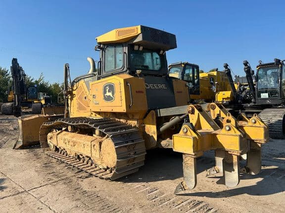 Image of John Deere 850L equipment image 2