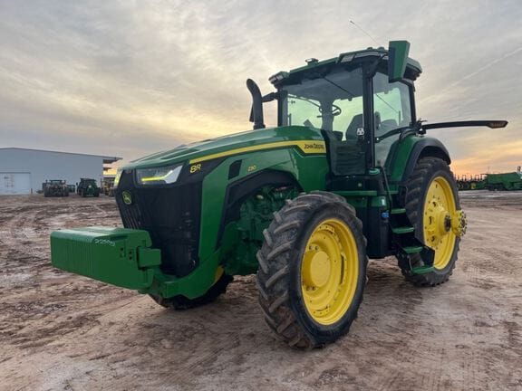 2023 John Deere 8R 230 Equipment Image0