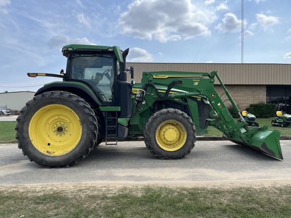 Image of John Deere 8R 250 Primary image