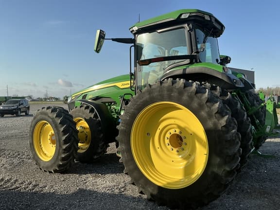 Image of John Deere 8R 250 equipment image 4