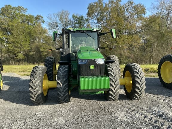 Image of John Deere 8R 250 equipment image 2