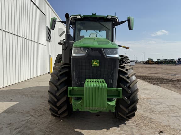 Image of John Deere 8R 250 equipment image 2