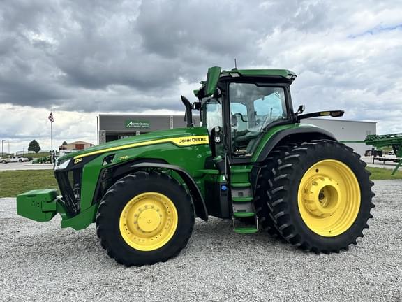 Image of John Deere 8R 250 equipment image 1