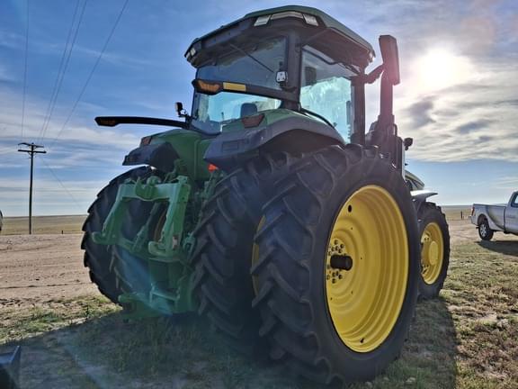 Image of John Deere 8R 250 equipment image 3