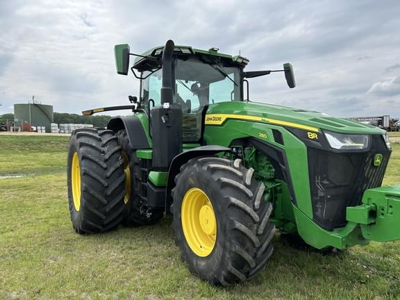 Image of John Deere 8R 280 equipment image 2