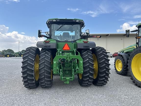 Image of John Deere 8R 310 equipment image 2