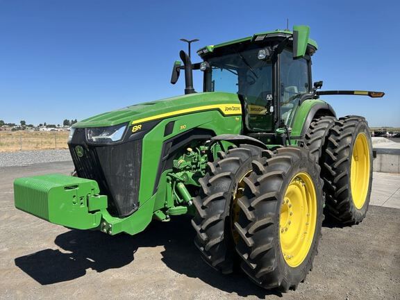 2023 John Deere 8R 310 Equipment Image0