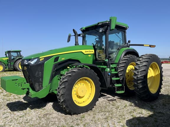 Image of John Deere 8R 310 Primary image