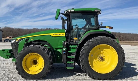 2023 John Deere 8R 310 Equipment Image0