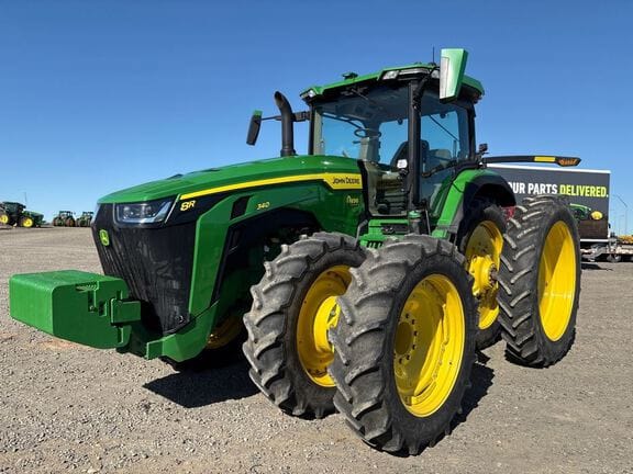 2023 John Deere 8R 340 Equipment Image0